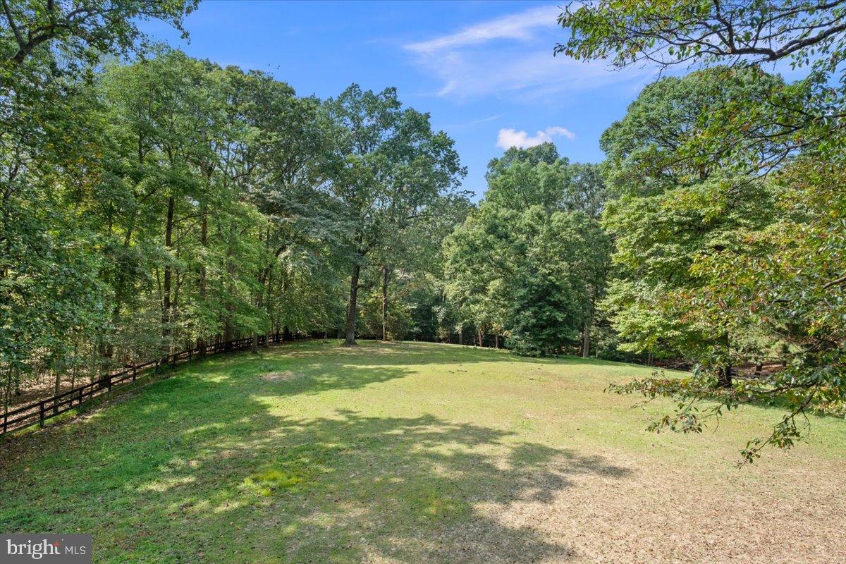 12421 HENDERSON ROAD