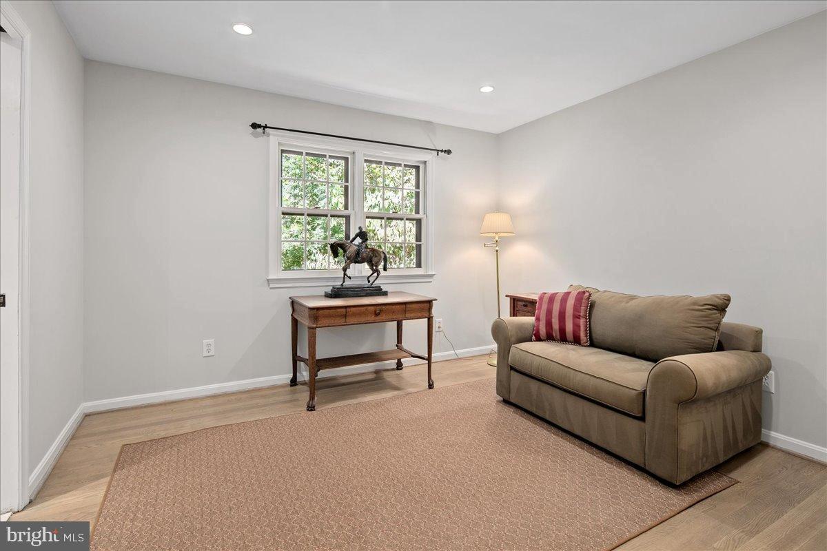 12421 HENDERSON ROAD