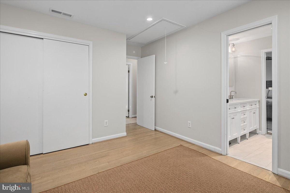 12421 HENDERSON ROAD