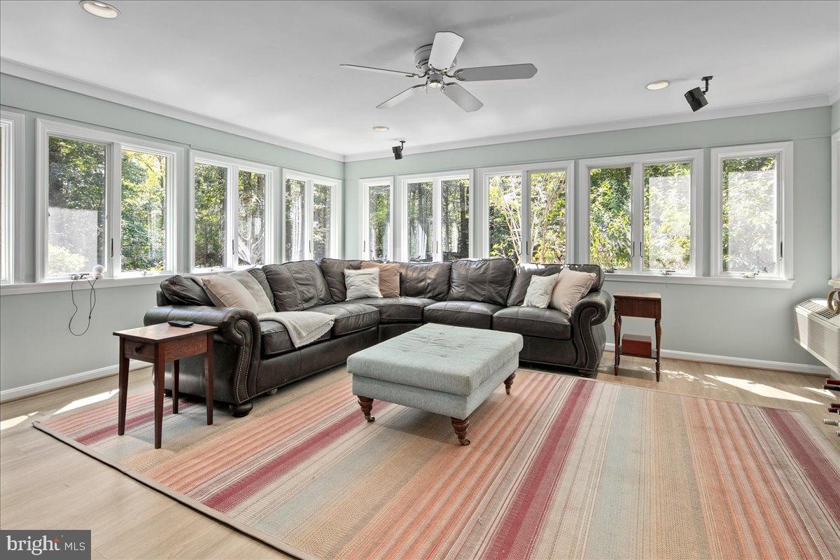 12421 HENDERSON ROAD