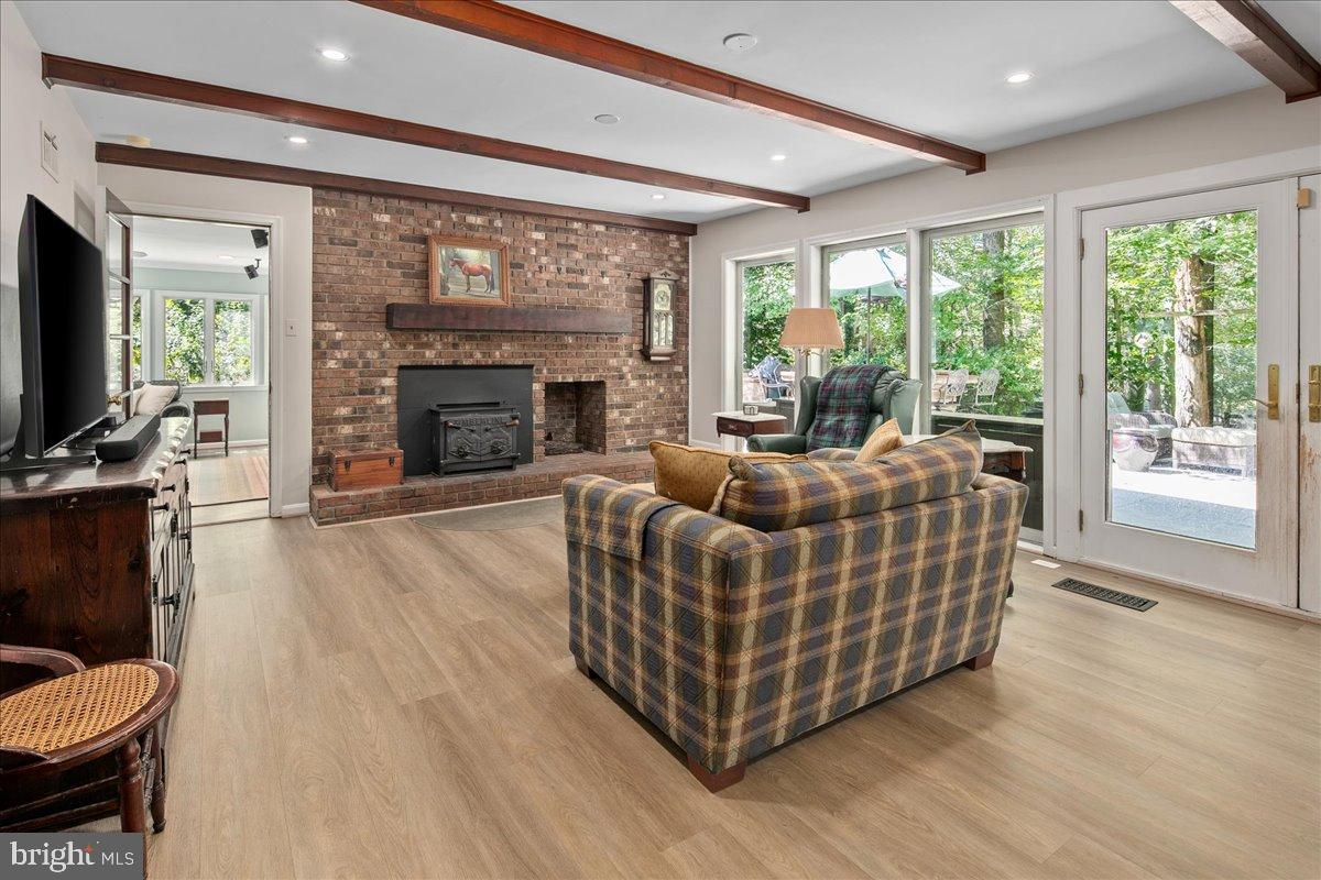 12421 HENDERSON ROAD