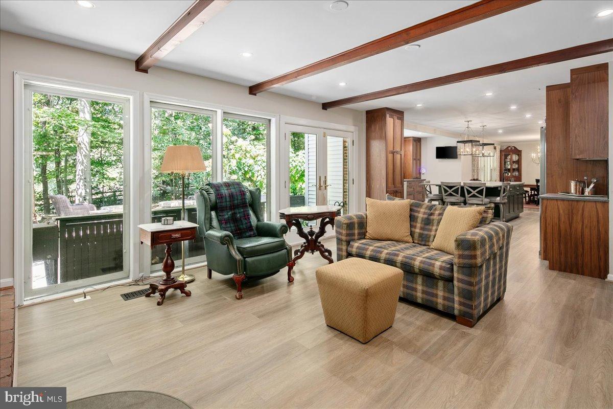 12421 HENDERSON ROAD