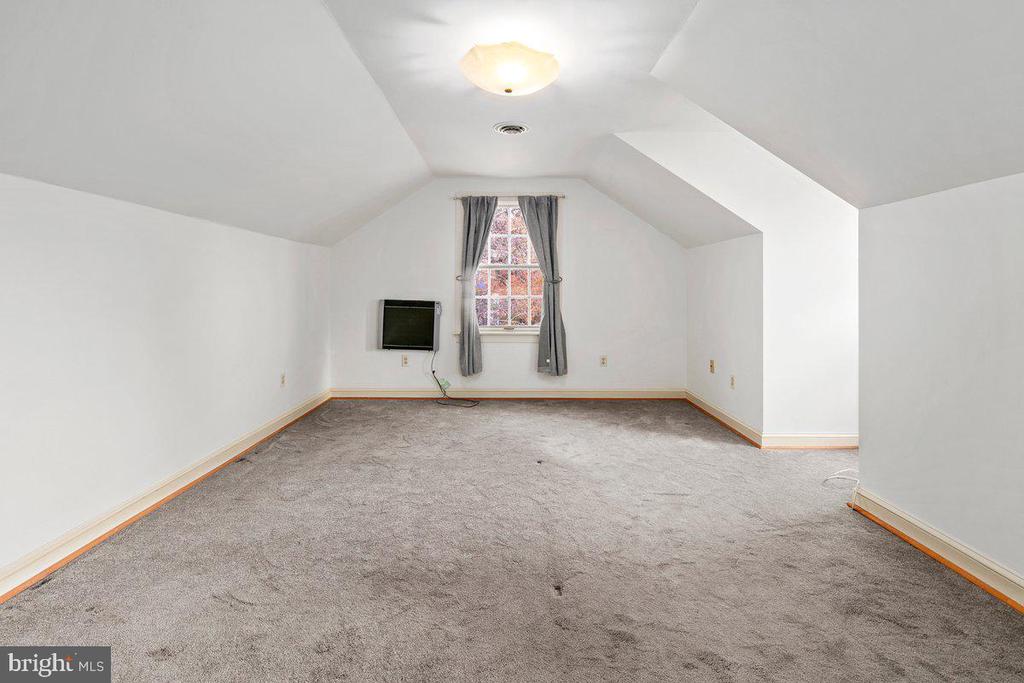 7308 BLUE DAN LANE