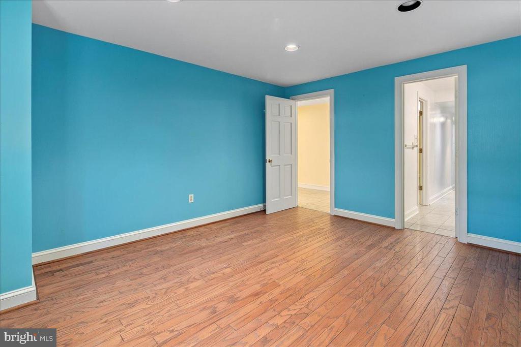 7308 BLUE DAN LANE