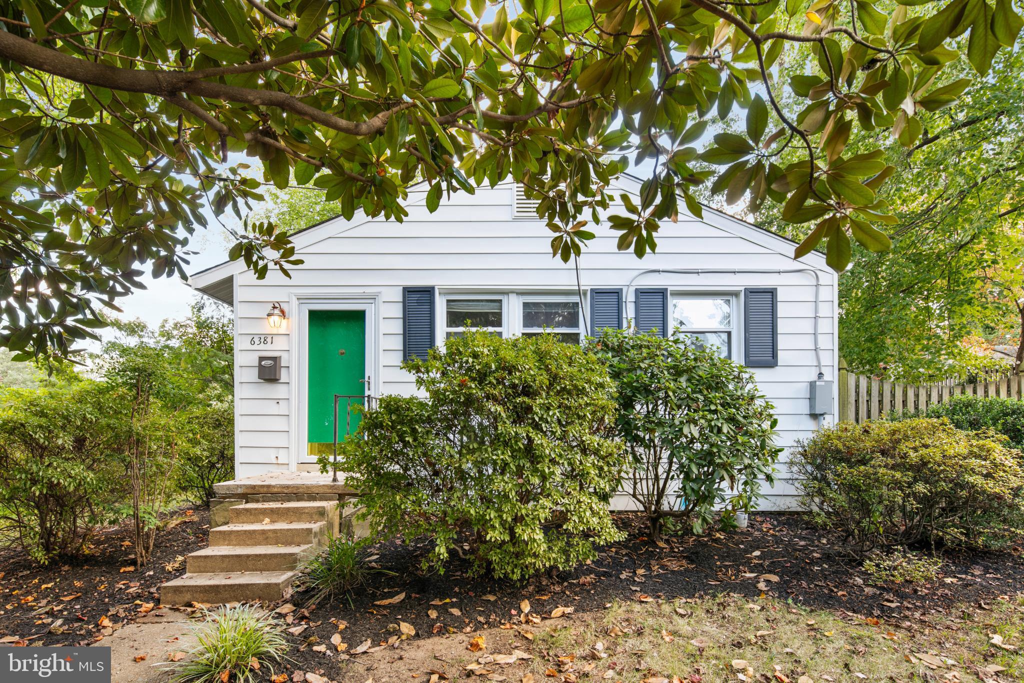 6381 LAKEWOOD DRIVE