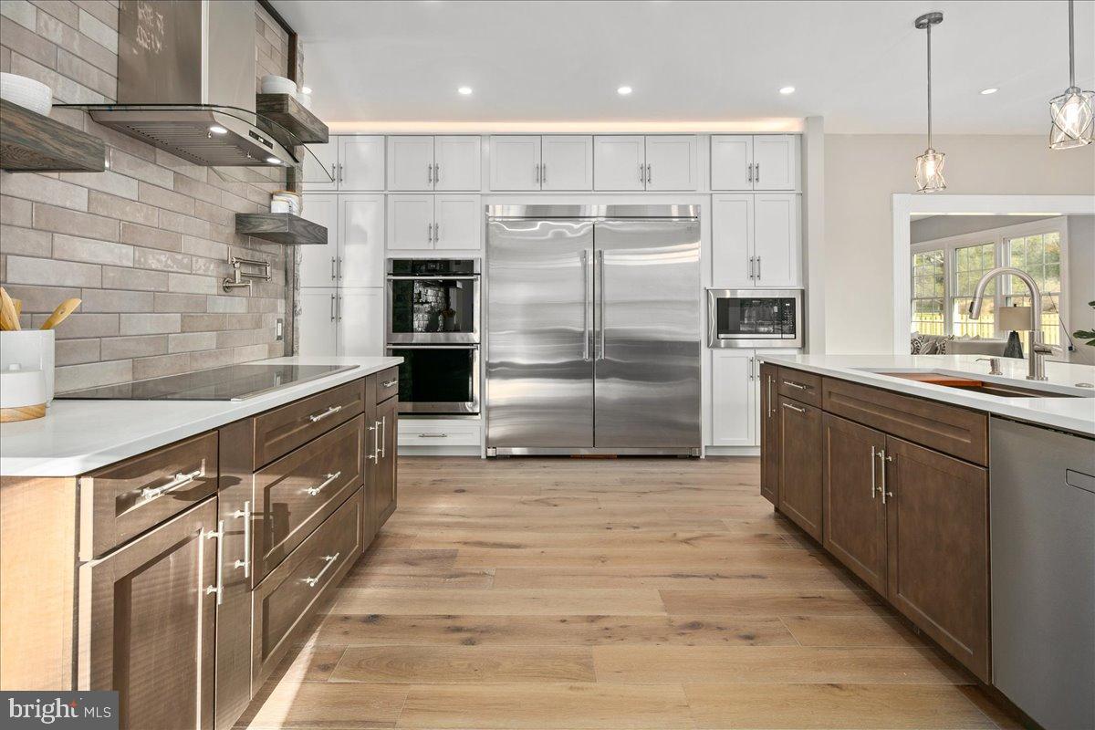 353 GALLOP WOOD PLACE