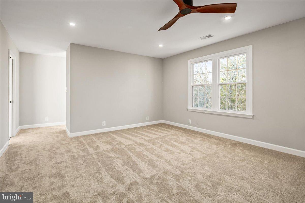 353 GALLOP WOOD PLACE