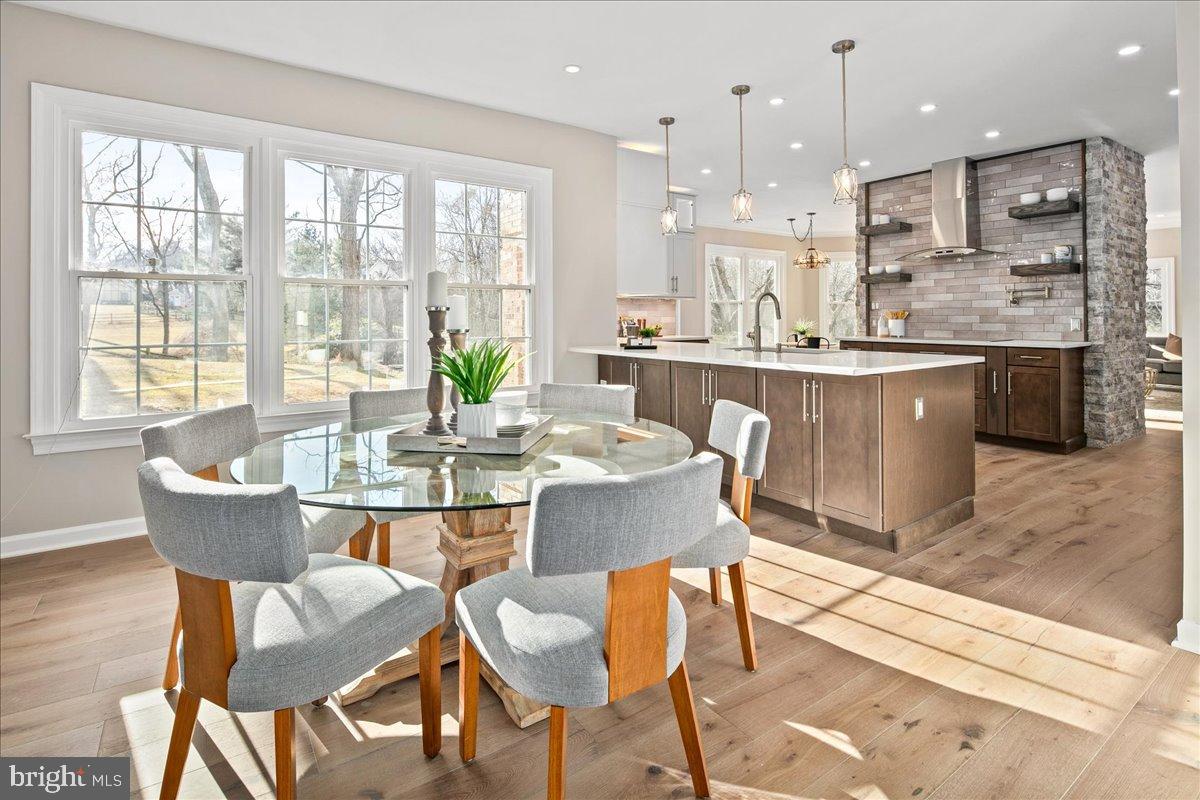 353 GALLOP WOOD PLACE