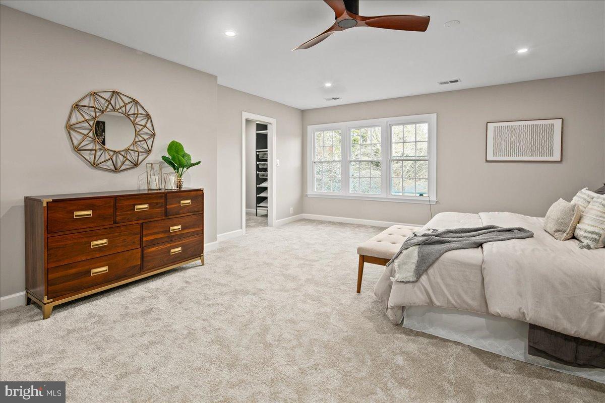 353 GALLOP WOOD PLACE