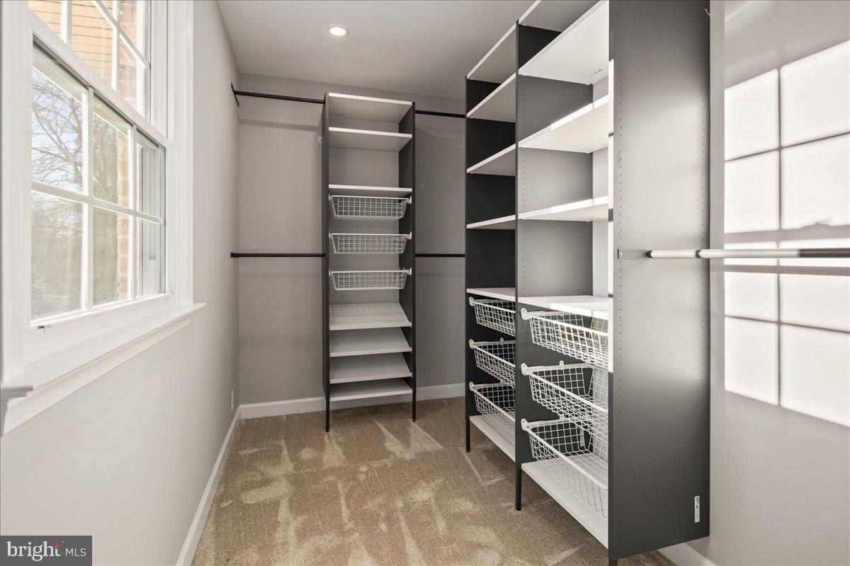 353 GALLOP WOOD PLACE