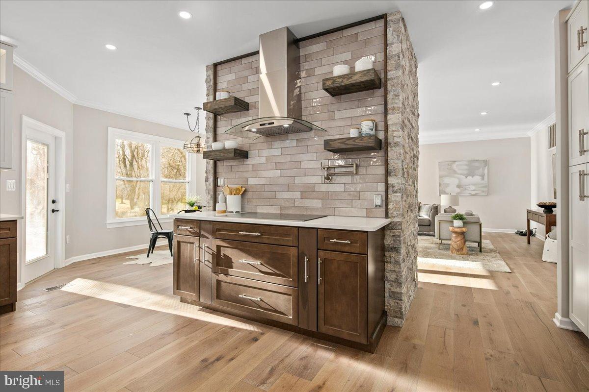 353 GALLOP WOOD PLACE