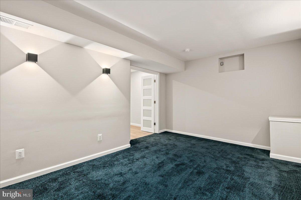 353 GALLOP WOOD PLACE