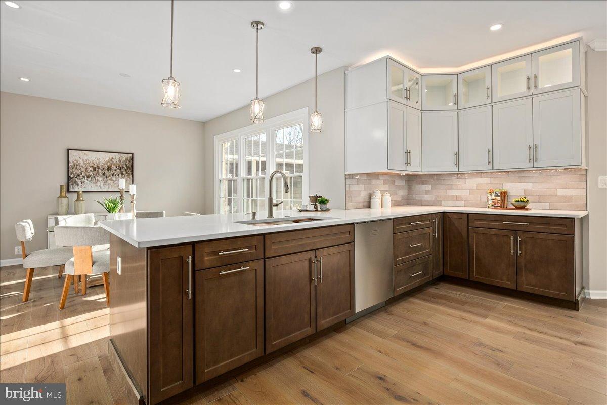 353 GALLOP WOOD PLACE