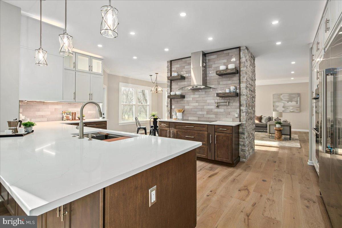 353 GALLOP WOOD PLACE