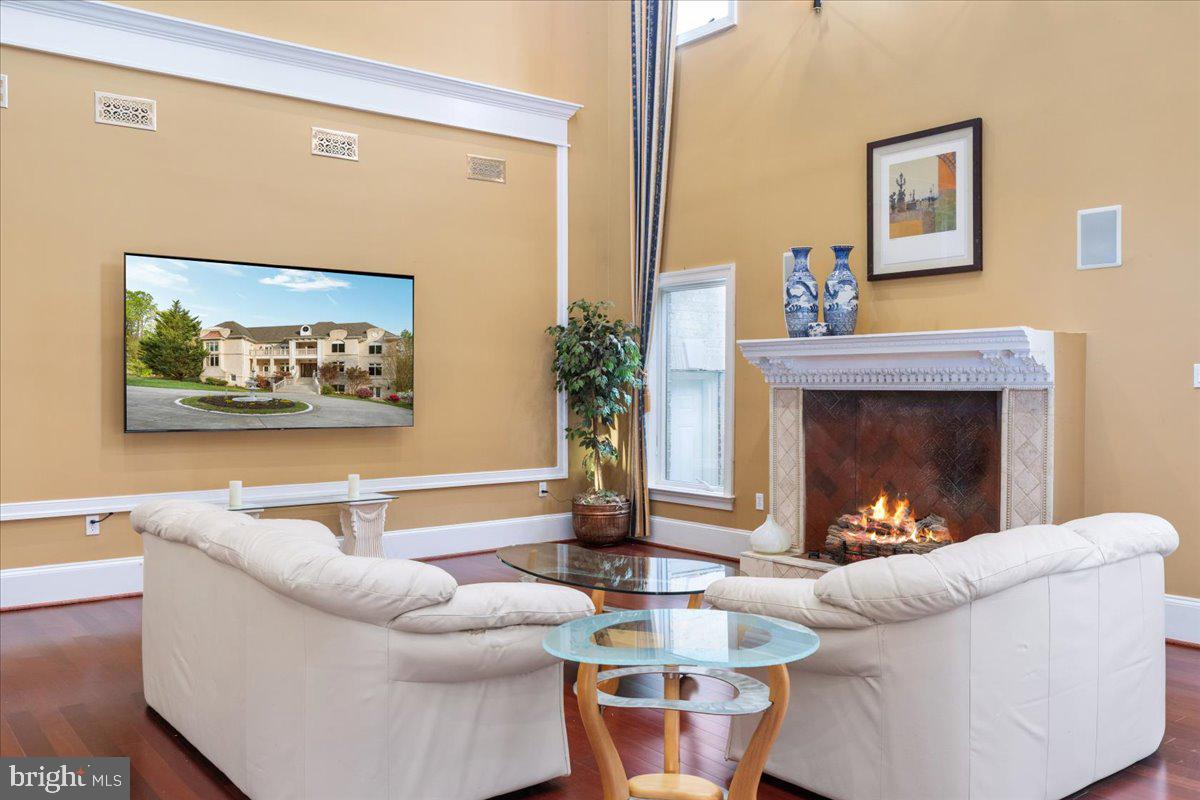 11846 CHAPEL ROAD