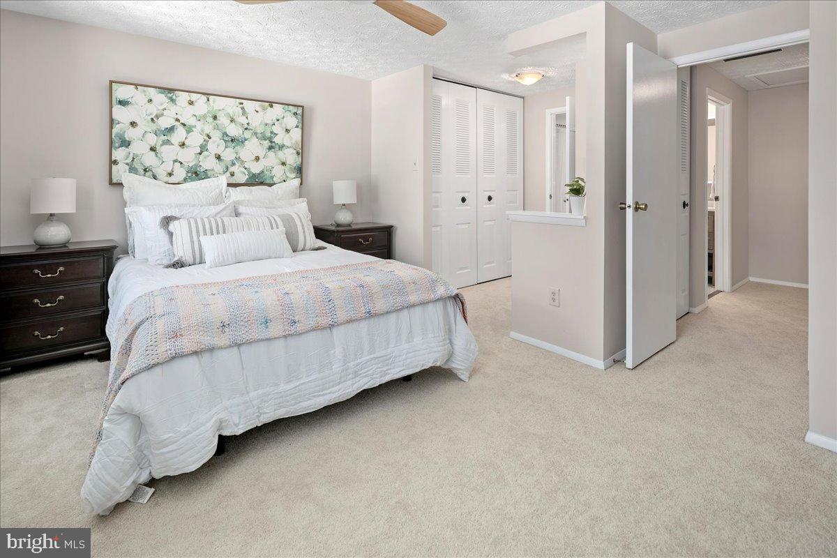 1642 HARVEST GREEN COURT