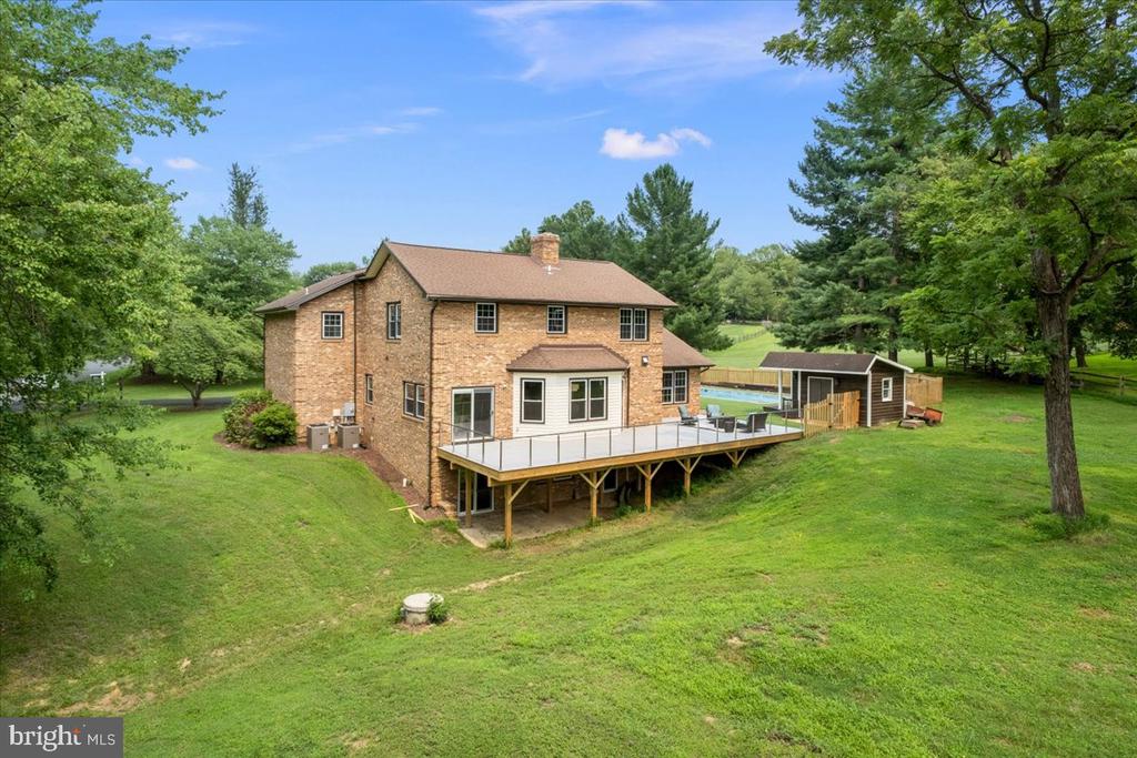 353 GALLOP WOOD PLACE