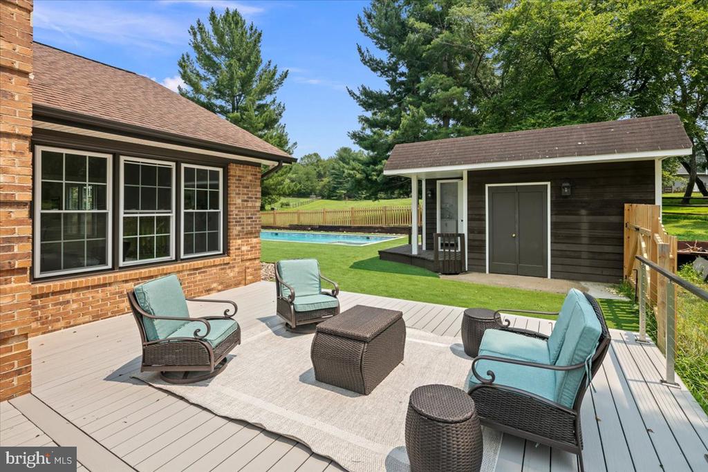 353 GALLOP WOOD PLACE