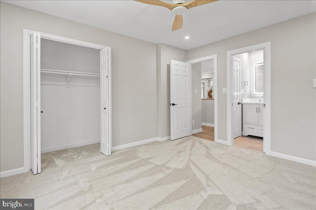 353 GALLOP WOOD PLACE