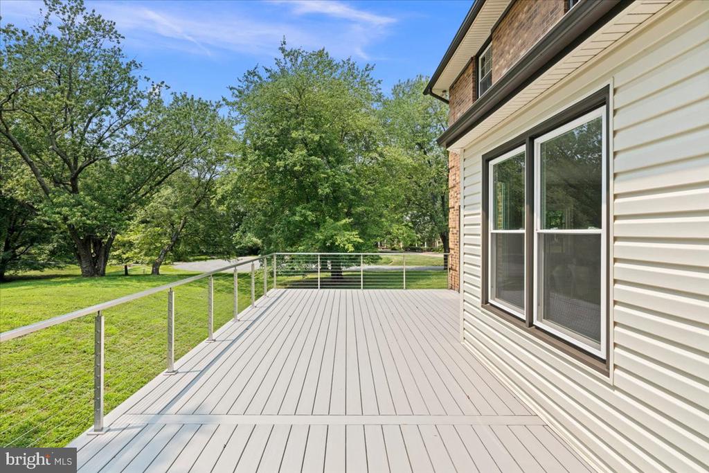 353 GALLOP WOOD PLACE
