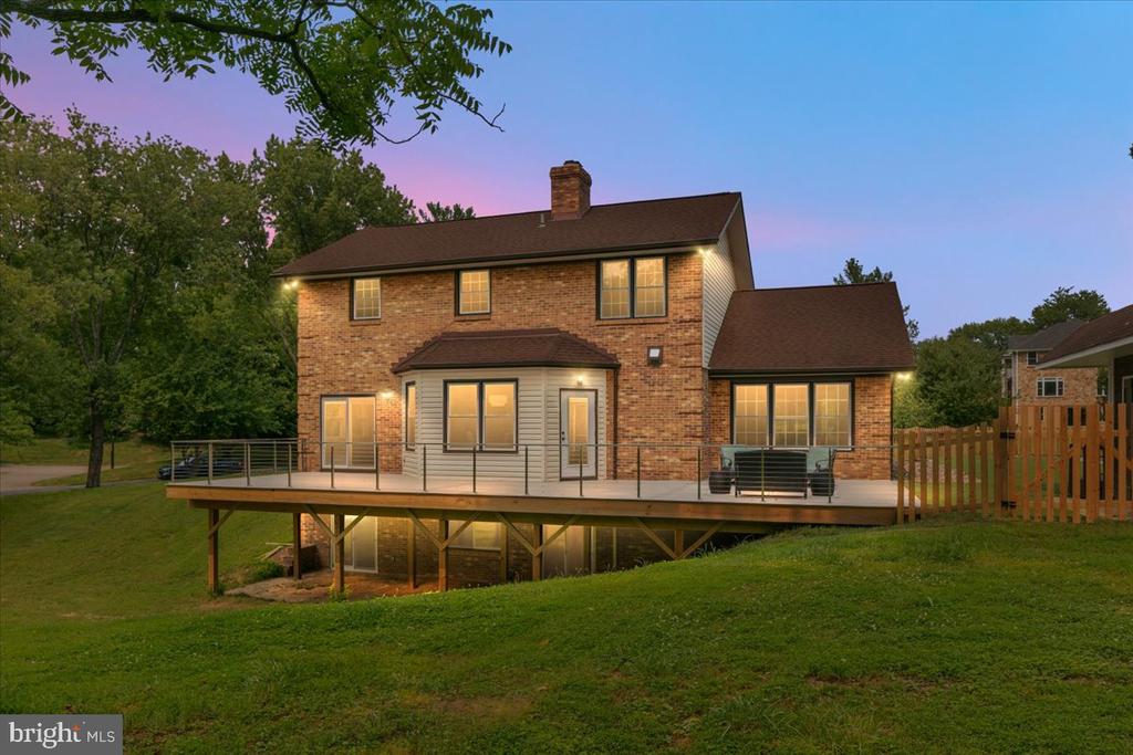 353 GALLOP WOOD PLACE