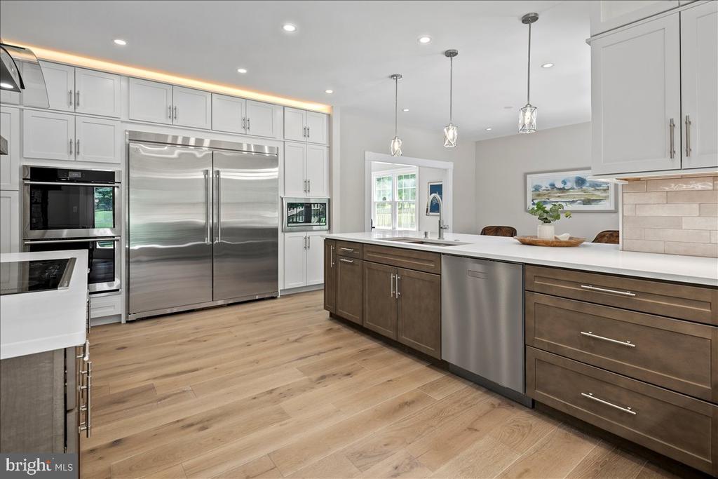 353 GALLOP WOOD PLACE