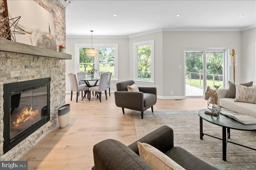 353 GALLOP WOOD PLACE