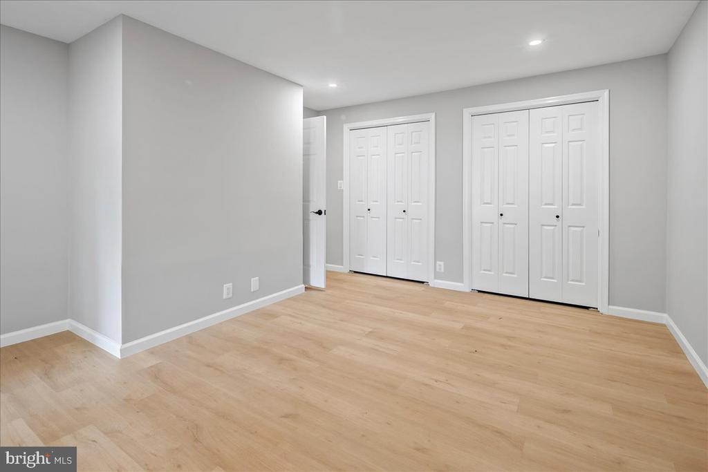 353 GALLOP WOOD PLACE