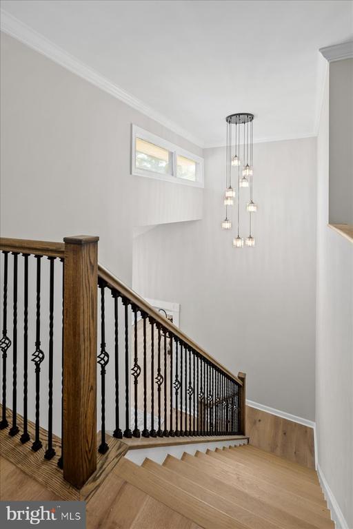 353 GALLOP WOOD PLACE