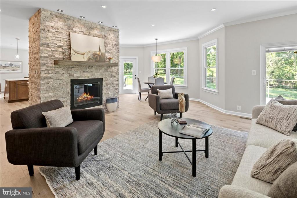 353 GALLOP WOOD PLACE
