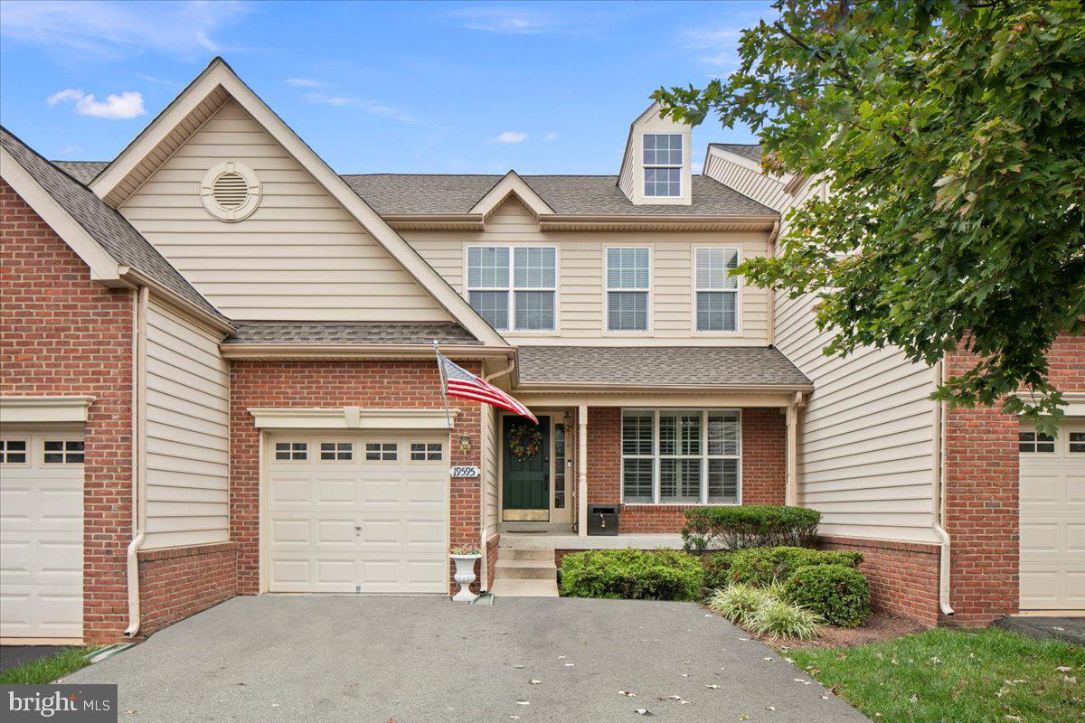 19595 ASPENDALE SQUARE