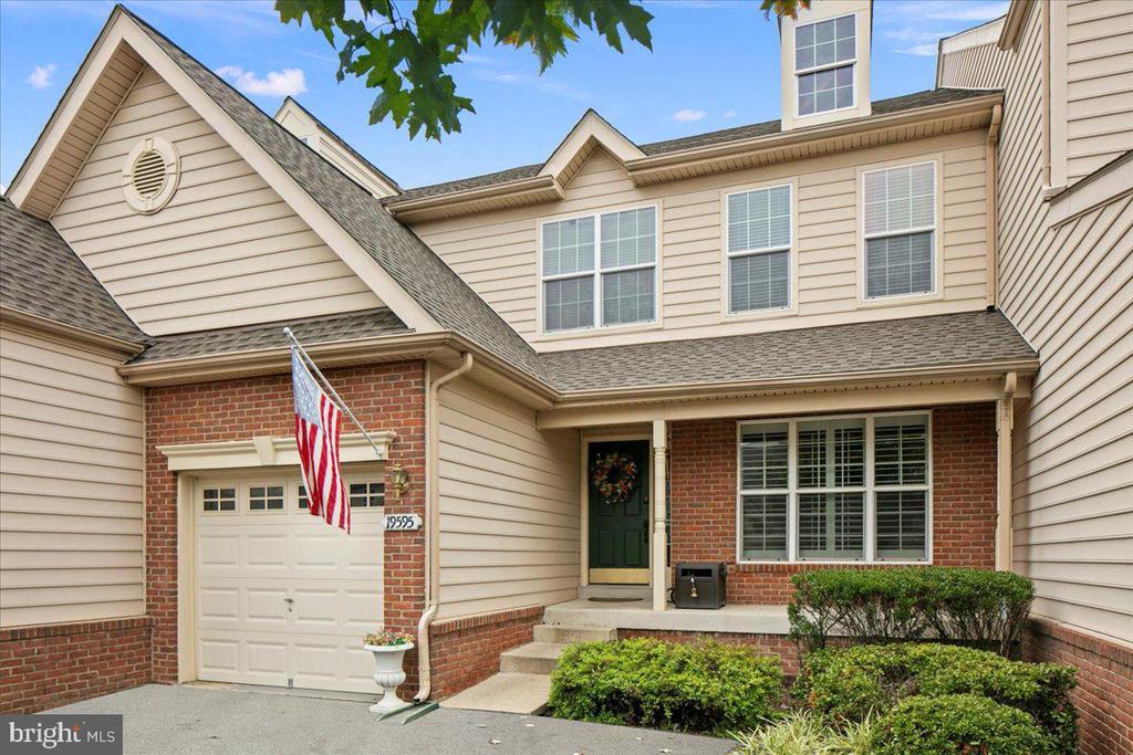 19595 ASPENDALE SQUARE