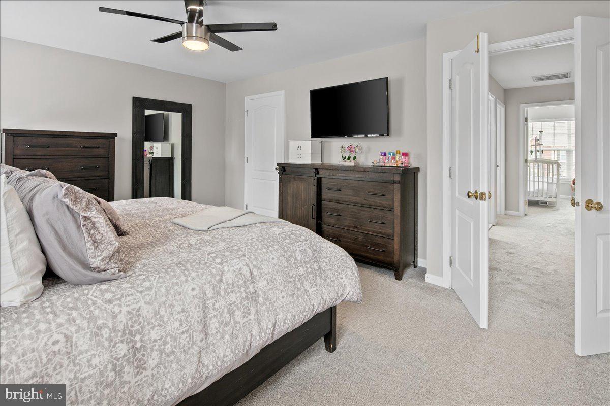 19595 ASPENDALE SQUARE