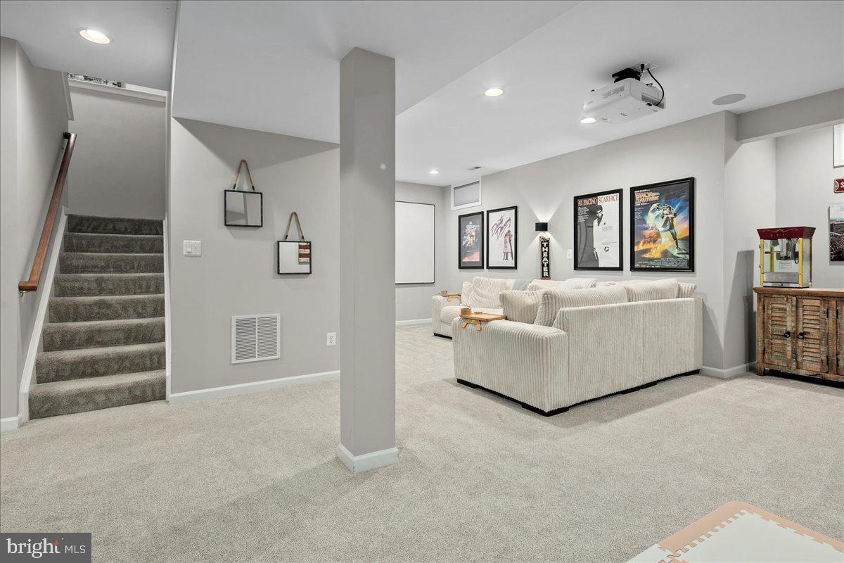 19595 ASPENDALE SQUARE