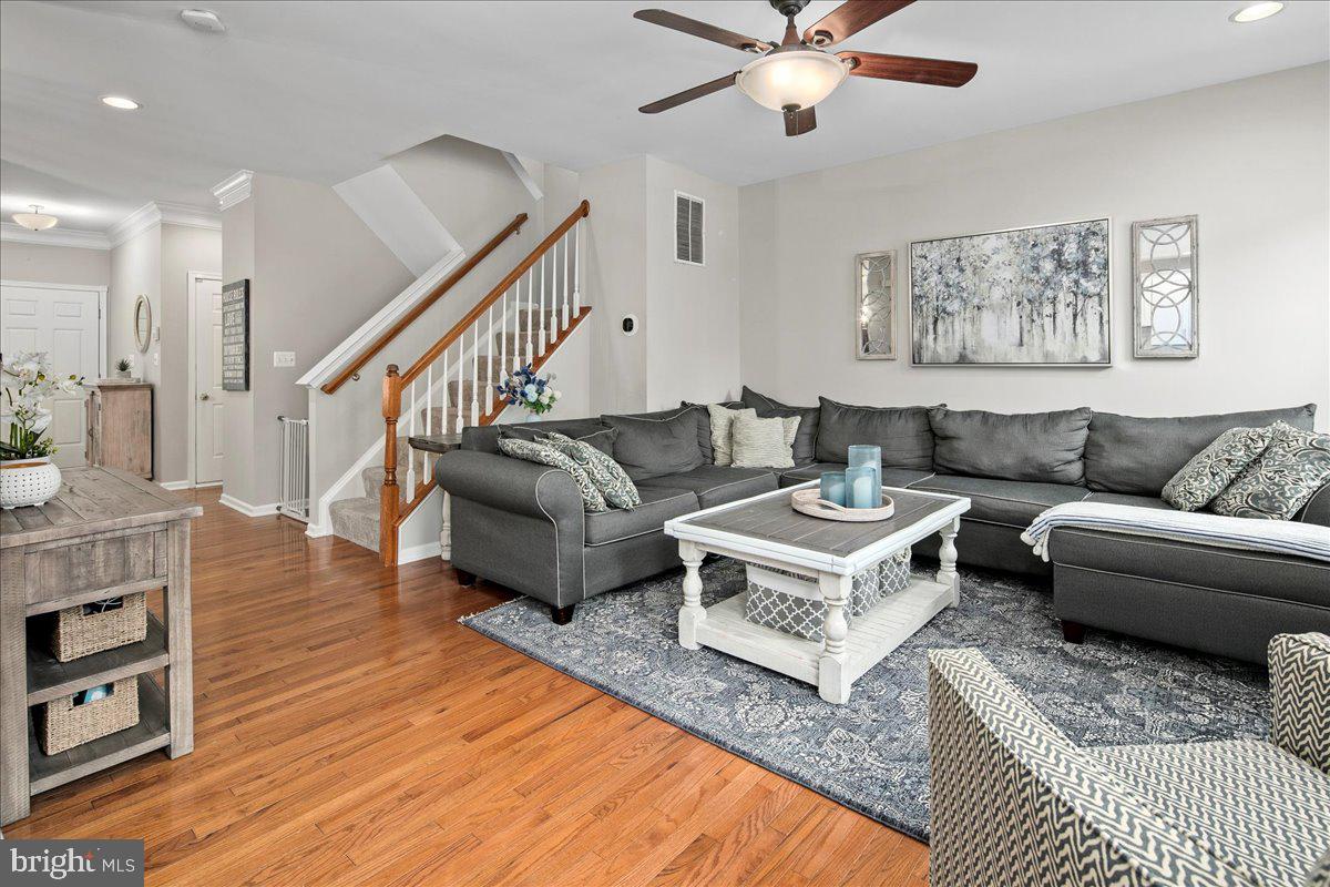 19595 ASPENDALE SQUARE