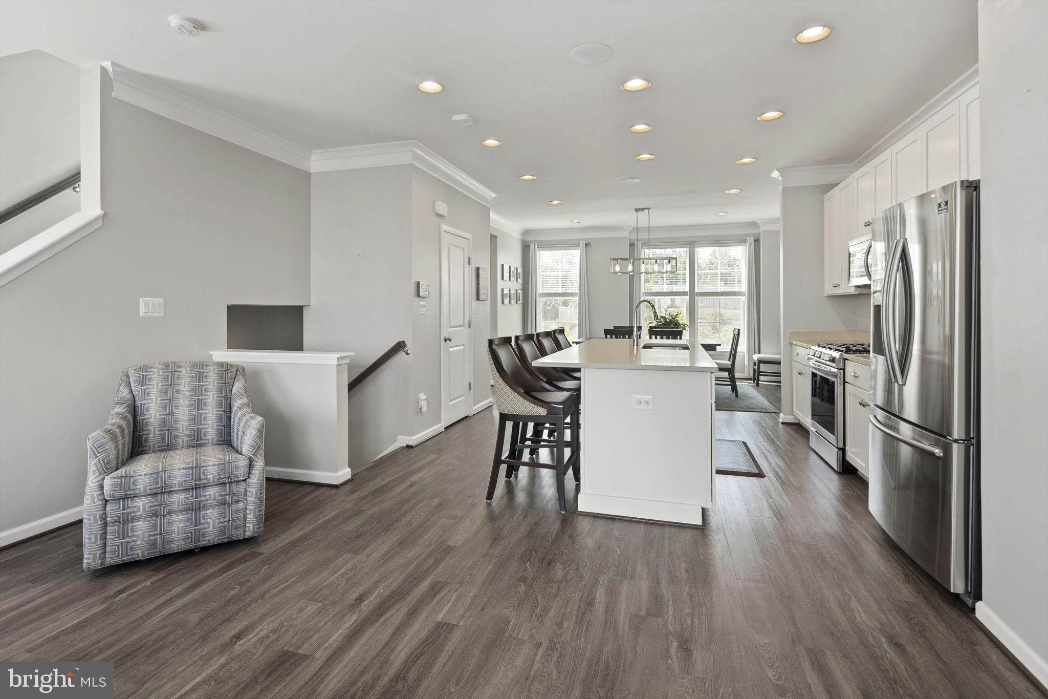 8180 BROAD PLACE