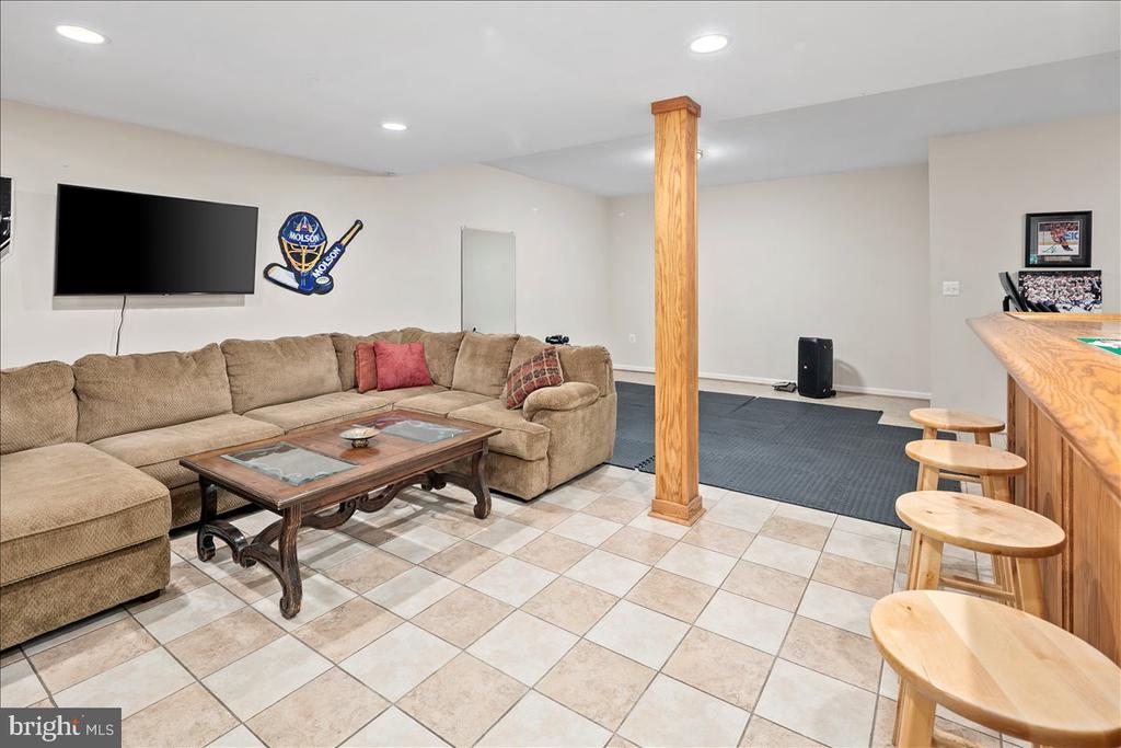 7974 PINNACLE RIDGE DRIVE