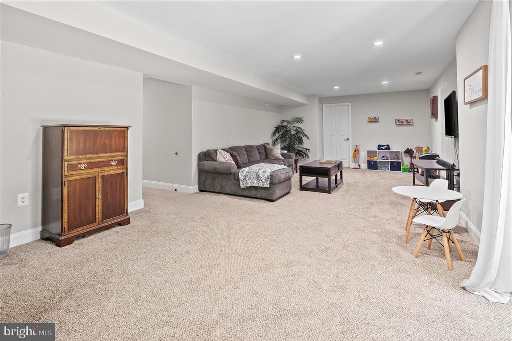 12567 SPILLER LANE