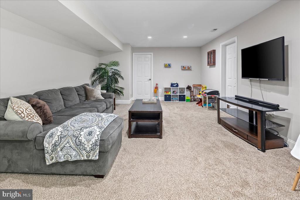 12567 SPILLER LANE