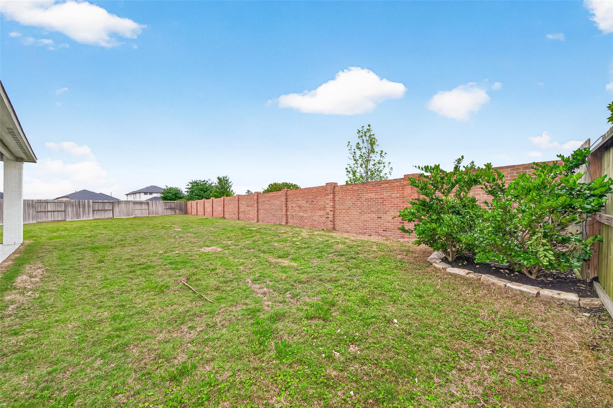 22106 Raburn Ranch