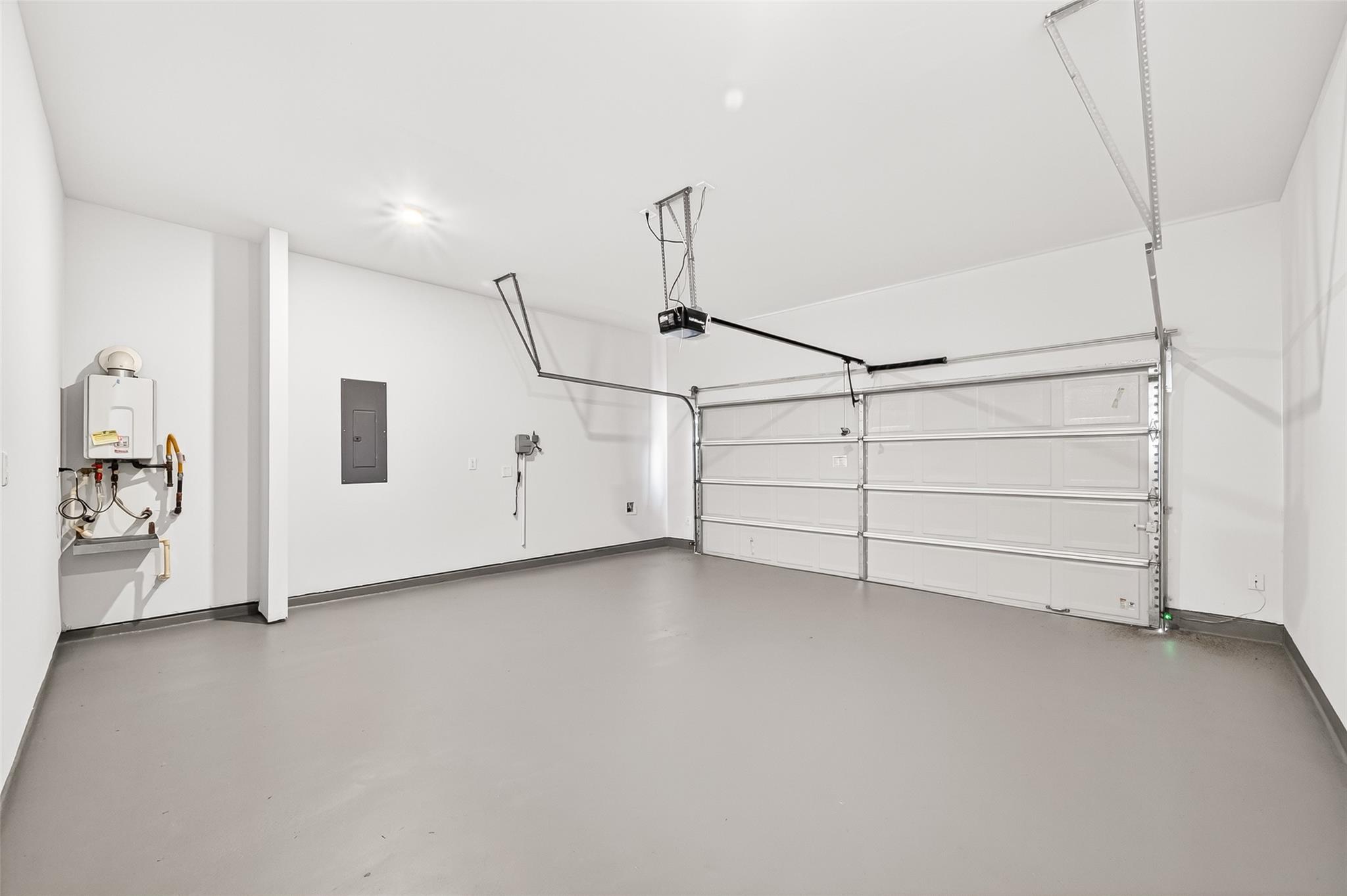 22106 Raburn Ranch