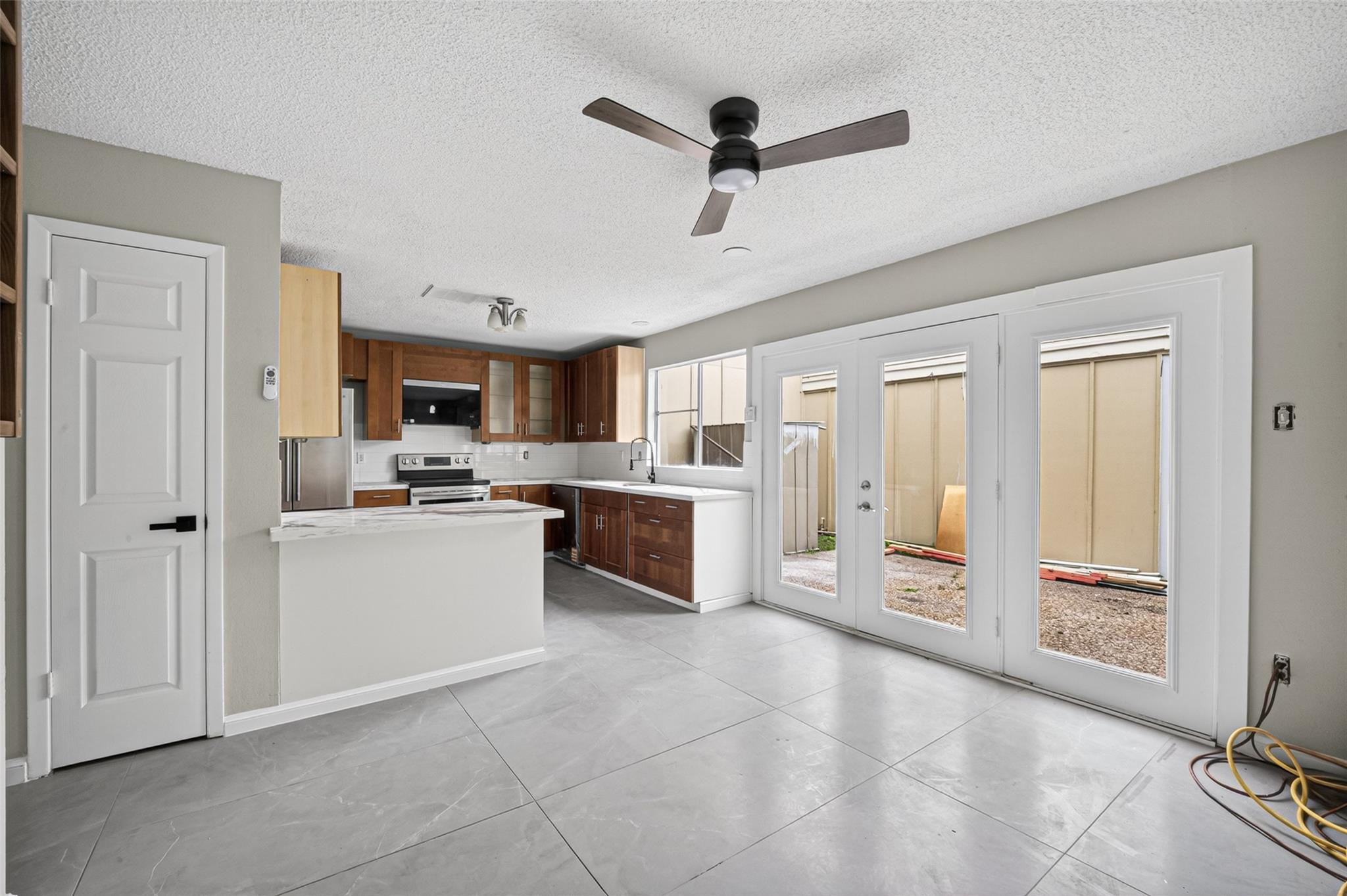 2340 Woodland Park Drive # 113