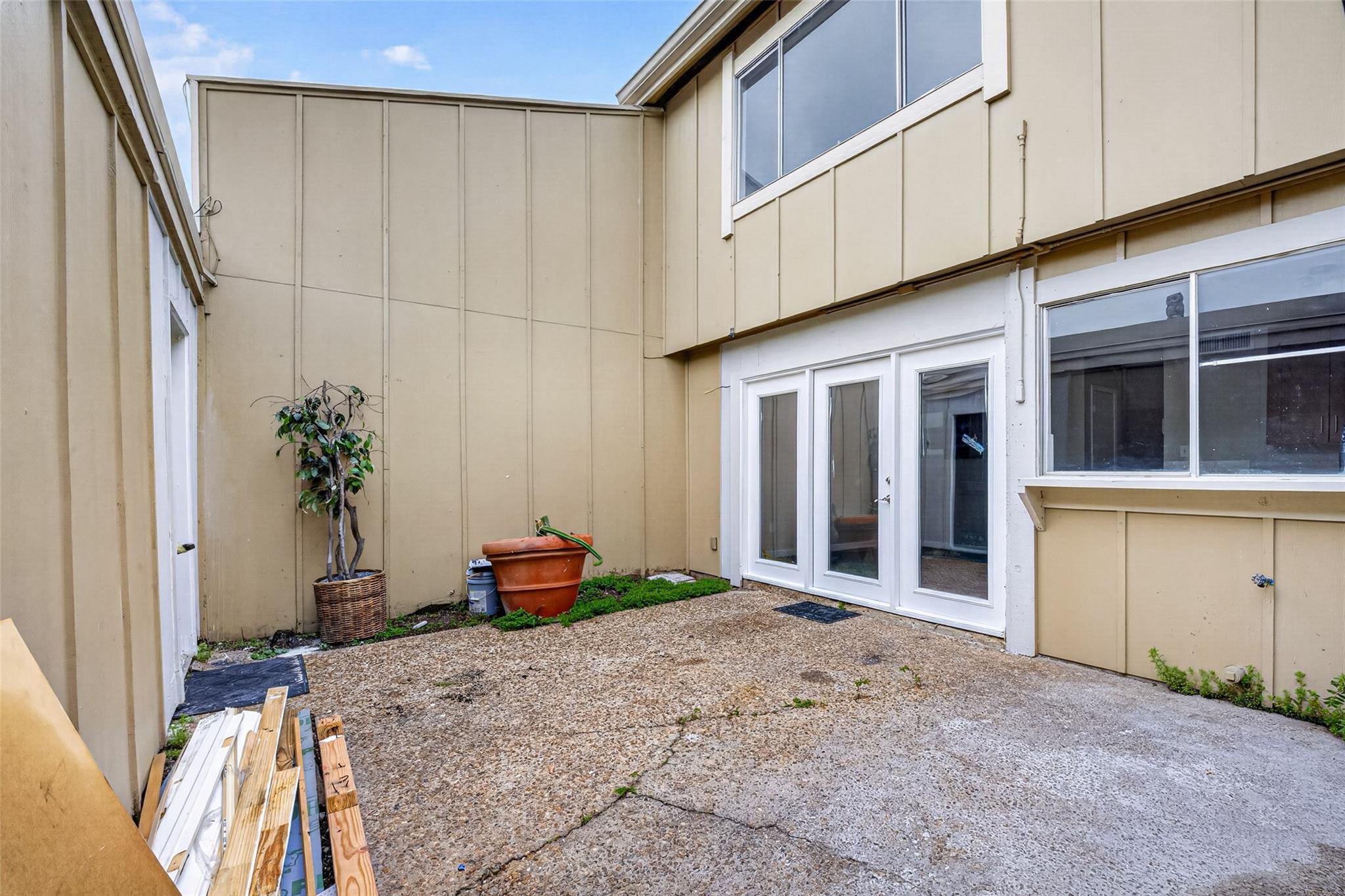 2340 Woodland Park Drive # 113