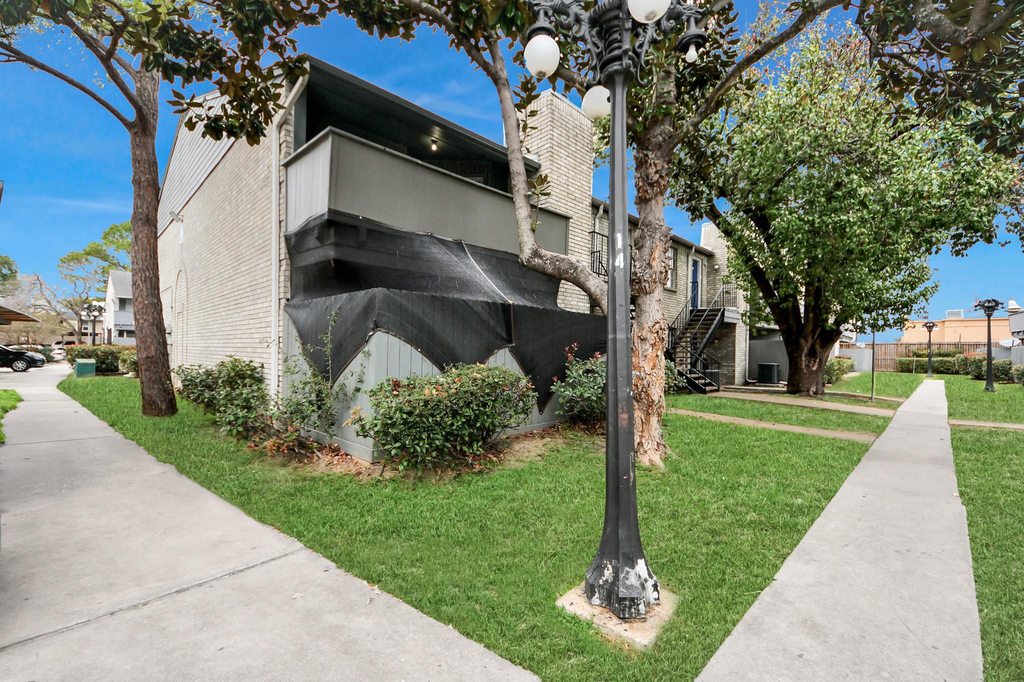 9700 Leawoo Boulevard # 1002