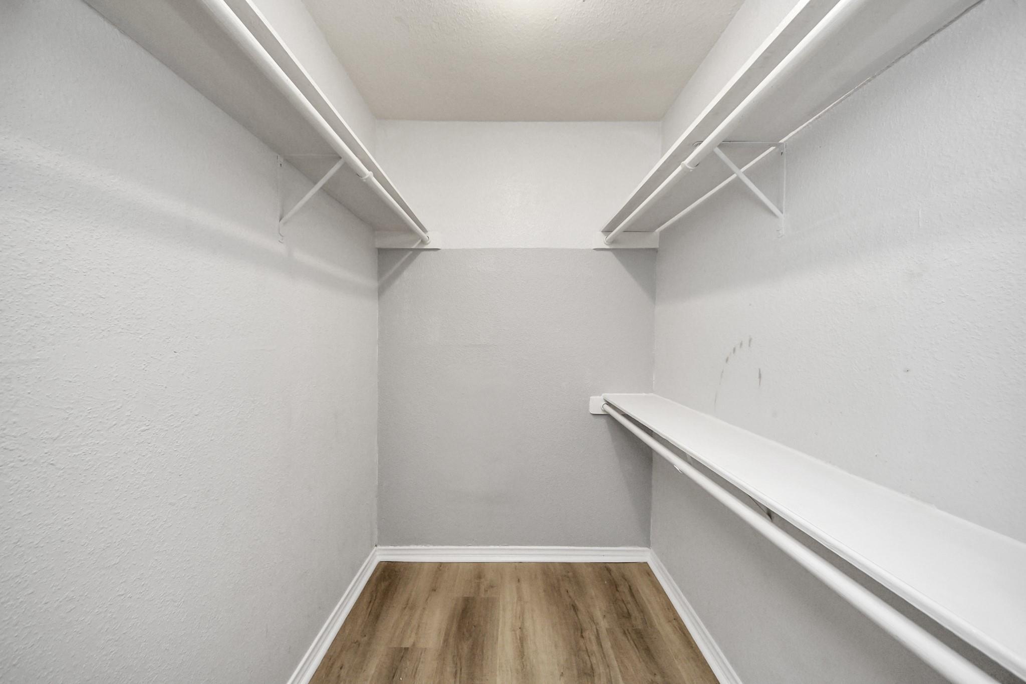 9700 Leawoo Boulevard # 1002