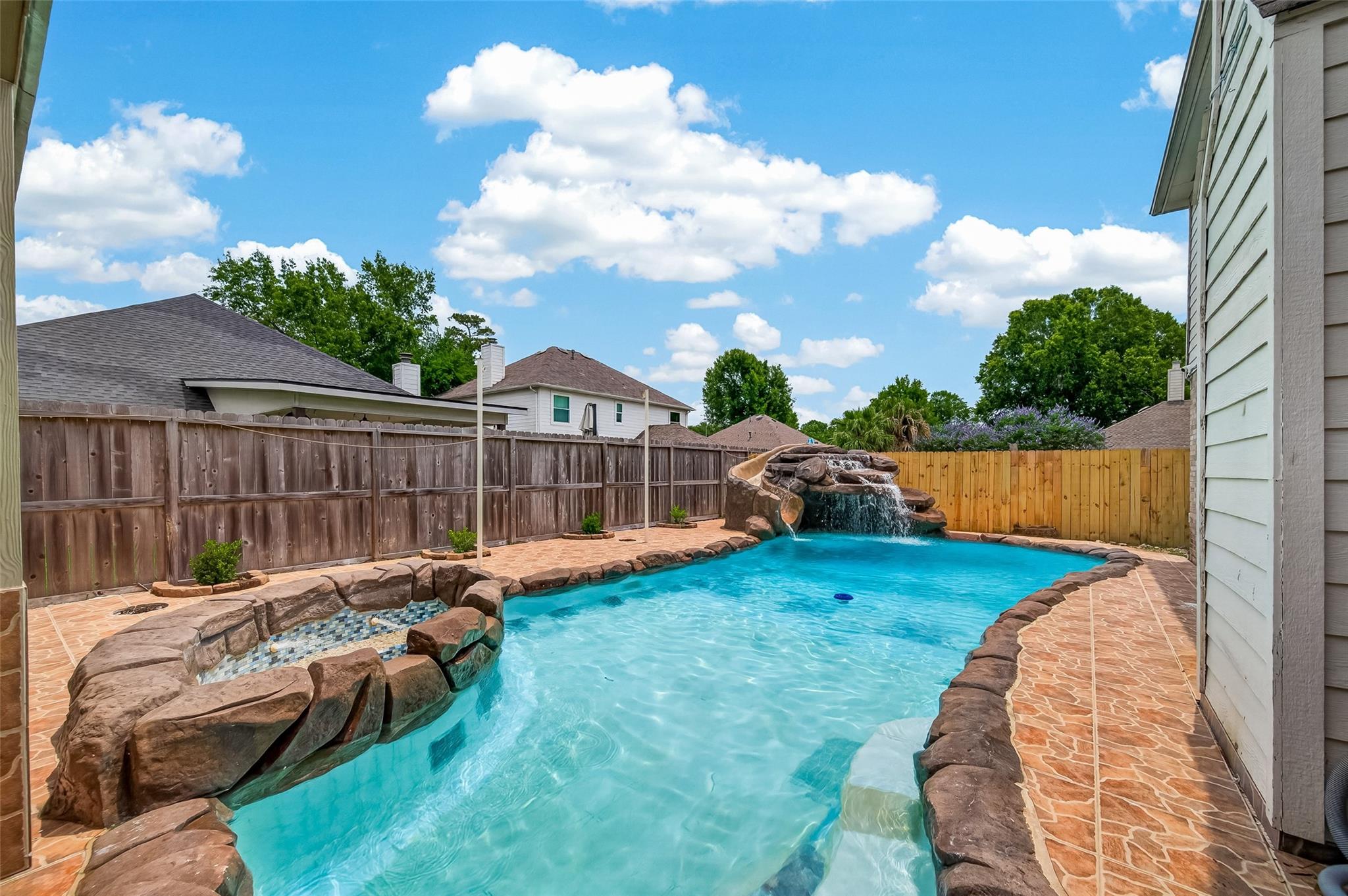 19006 Atasca South Dr