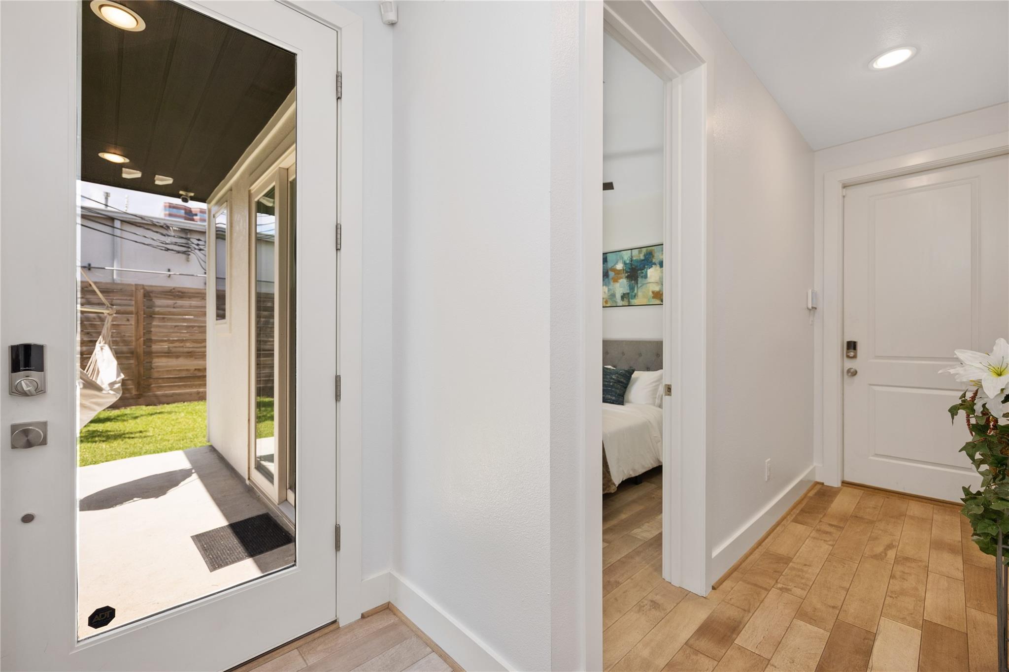 5914 Val Verde Street