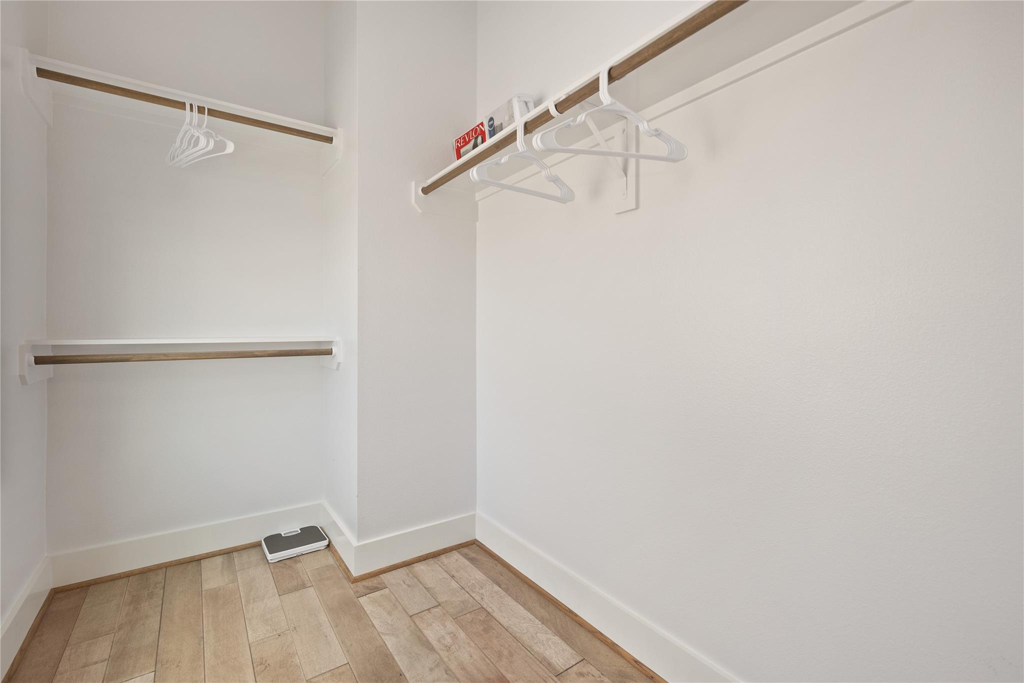 5914 Val Verde Street