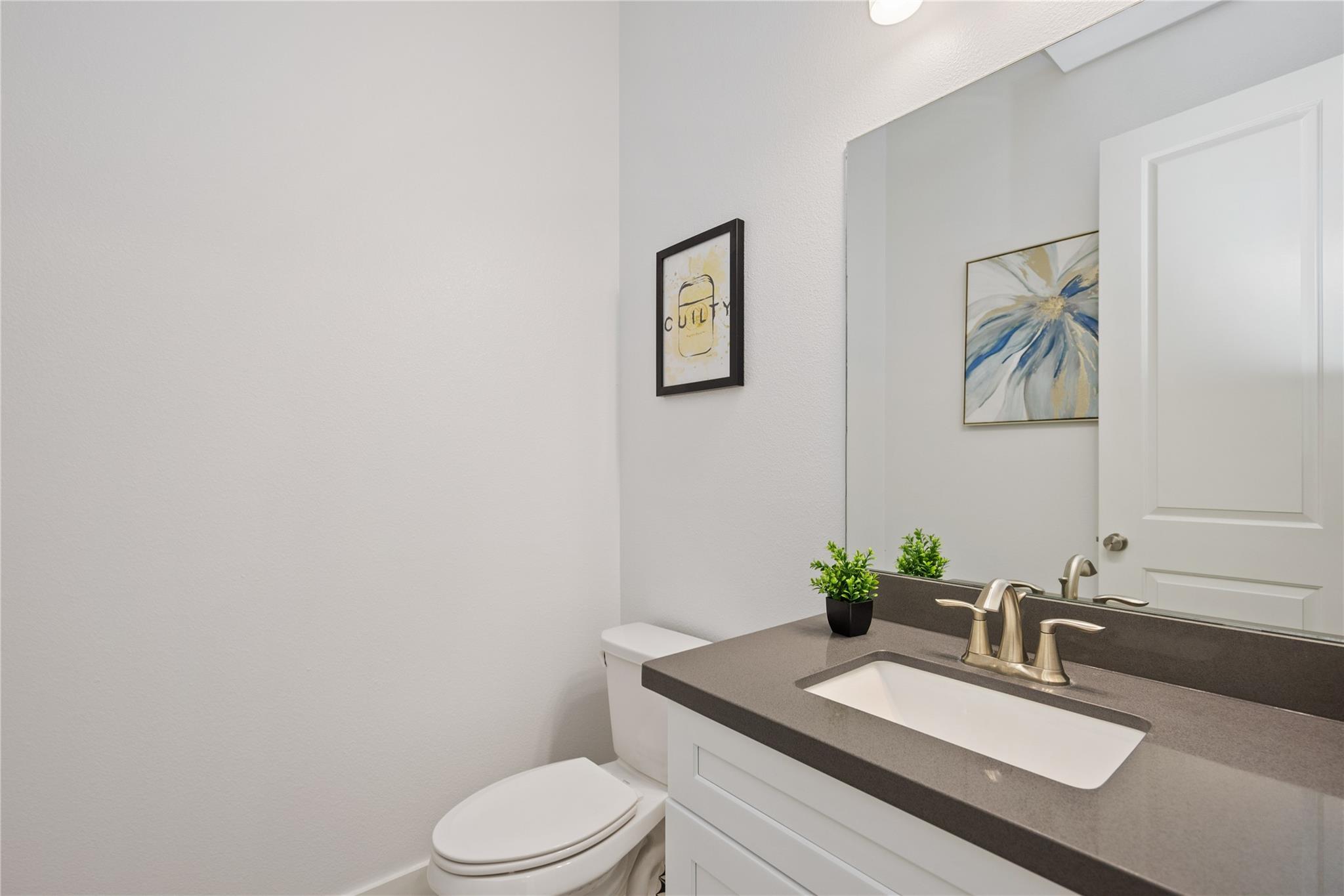 5914 Val Verde Street