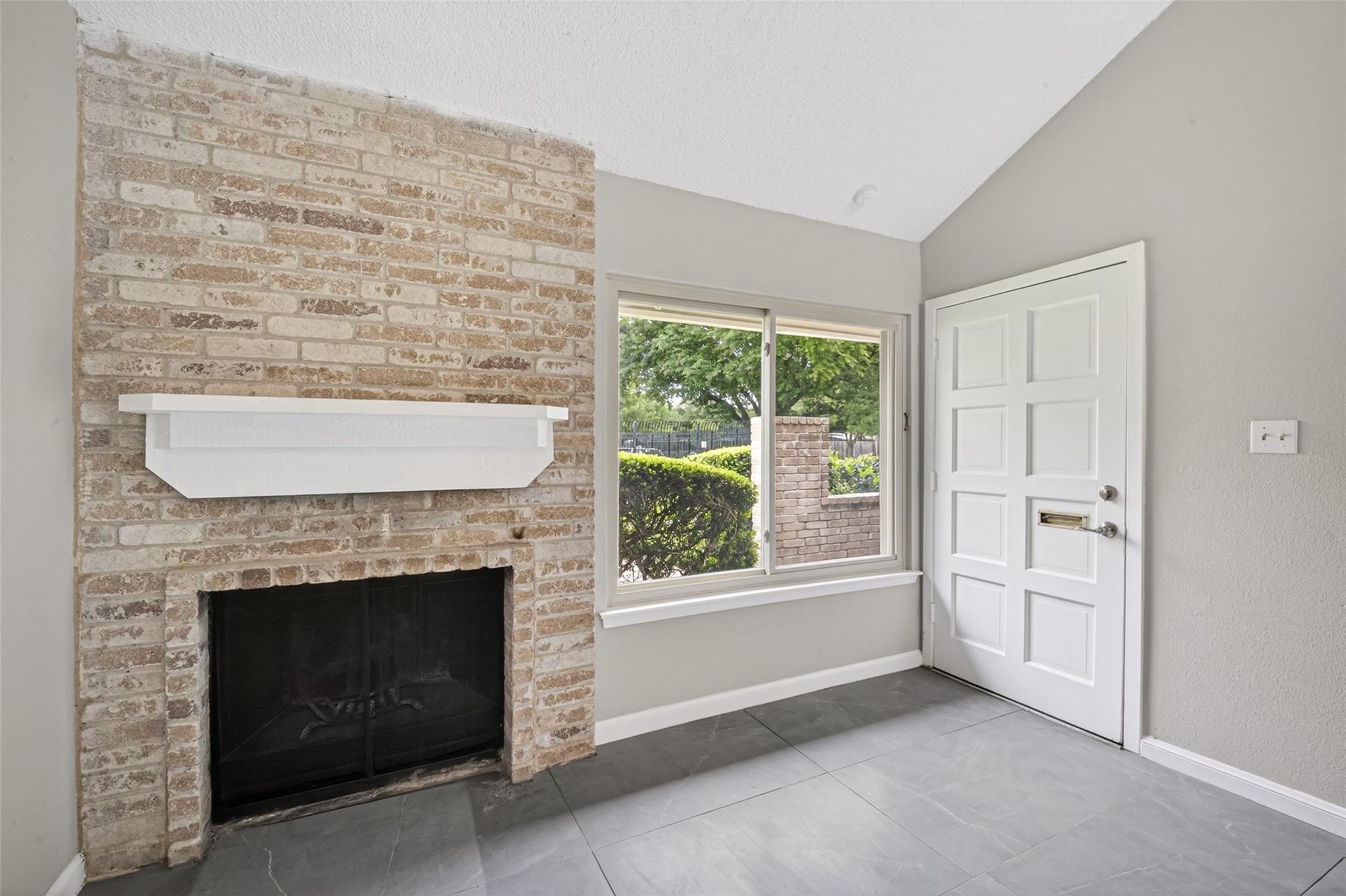 2340 Woodland Park Drive # 113